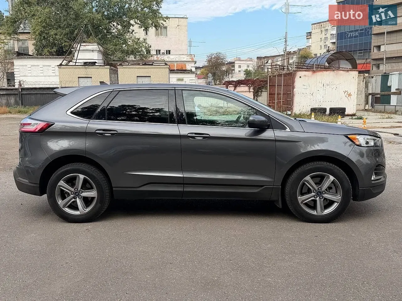 Ford Edge 2021 photo 3
