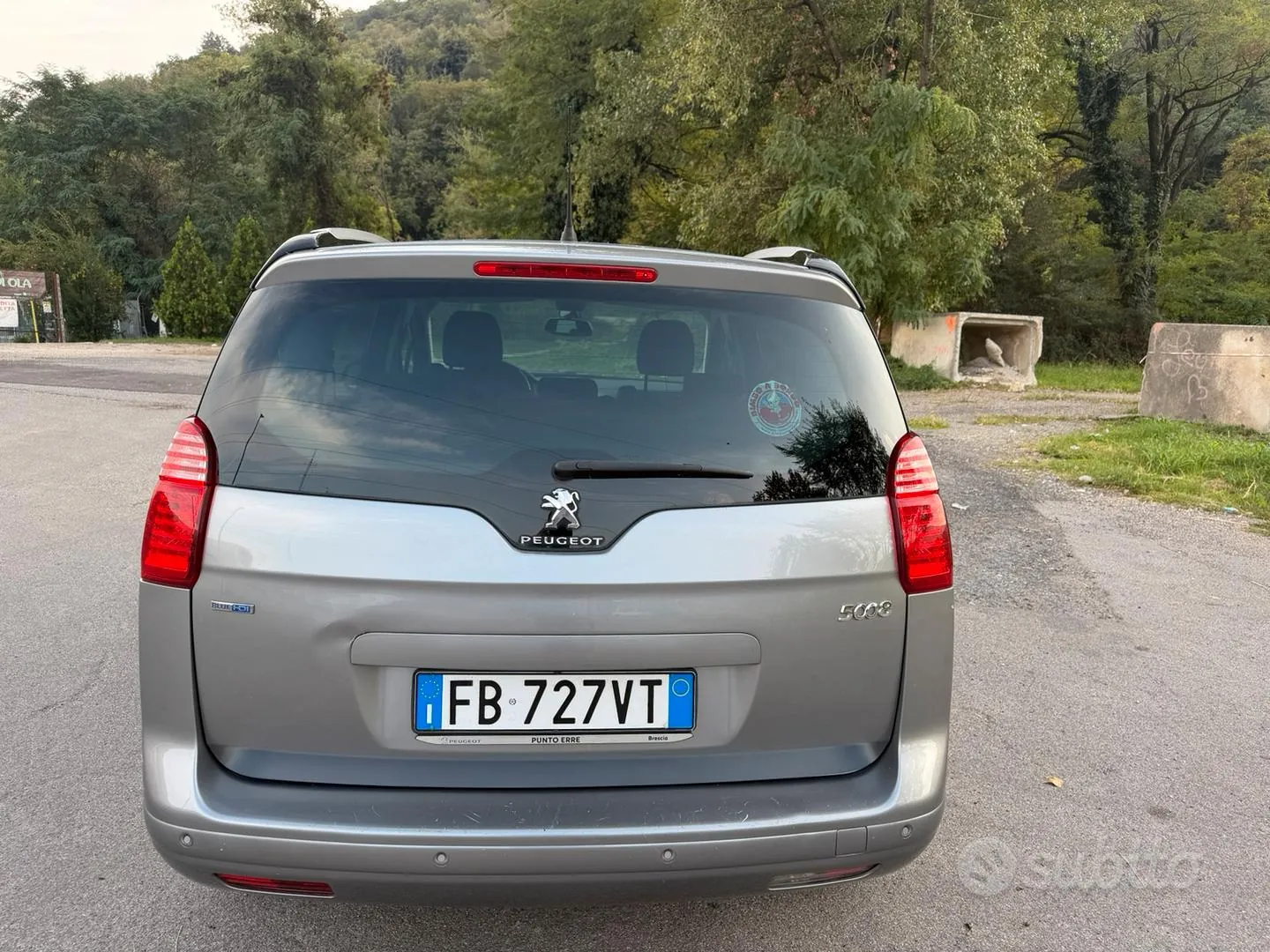 Peugeot 5008 2016 photo 4