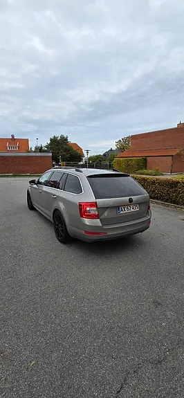 Skoda Octavia 2015 photo 4