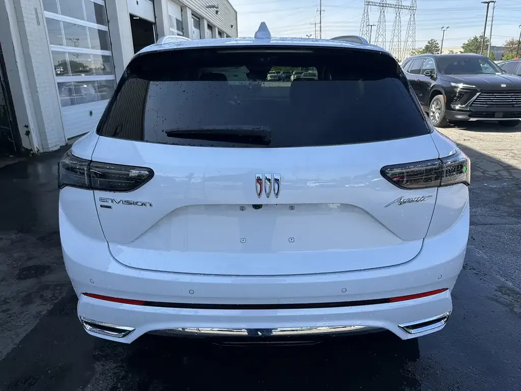Buick Envision 2026 photo 3