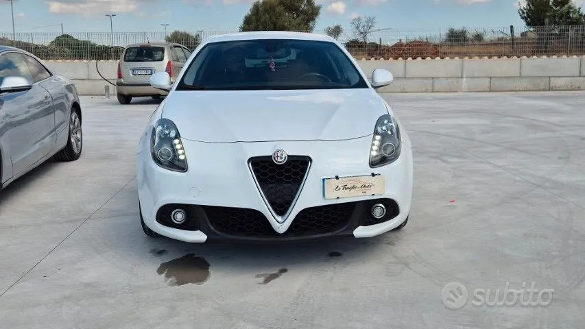 Alfa Romeo Giulietta 2016 photo 4