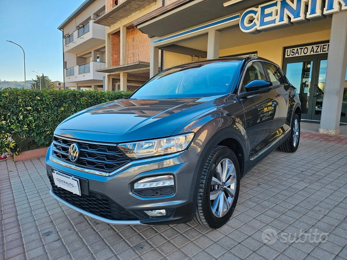 Volkswagen T-Roc 2021 photo 3