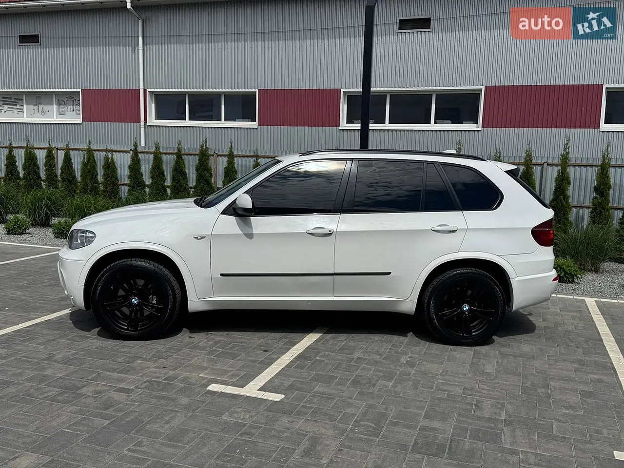 BMW X5 2010 photo 3