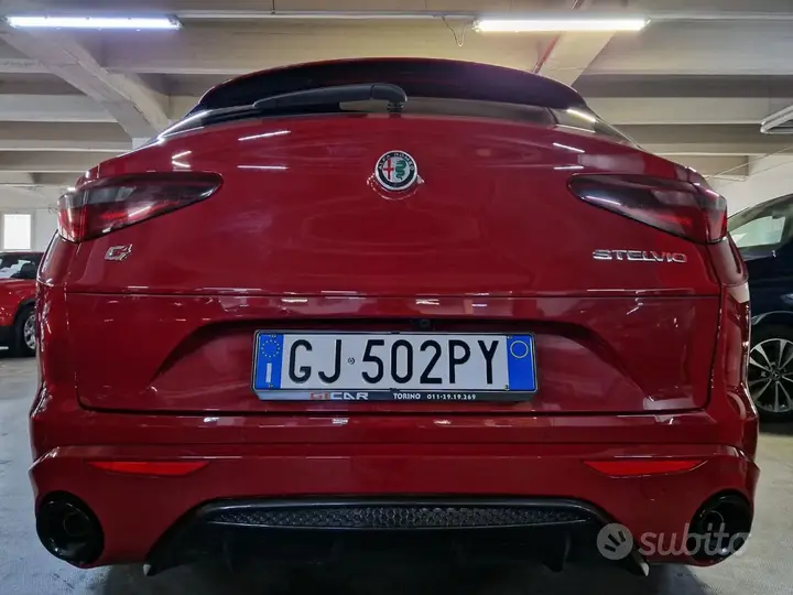 Alfa Romeo Stelvio 2022 photo 4