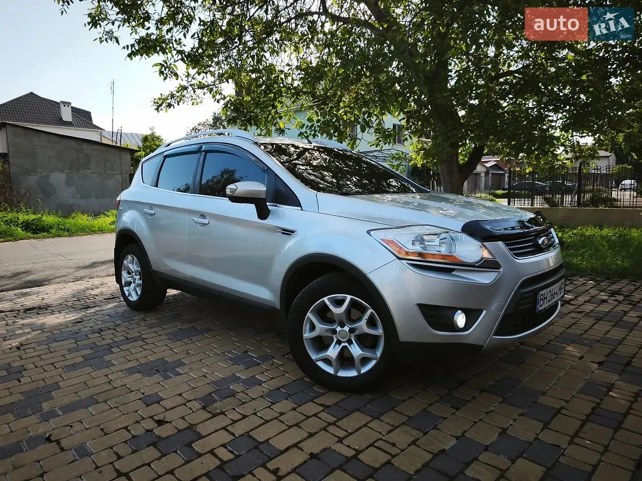 Ford Kuga 2010 photo 5