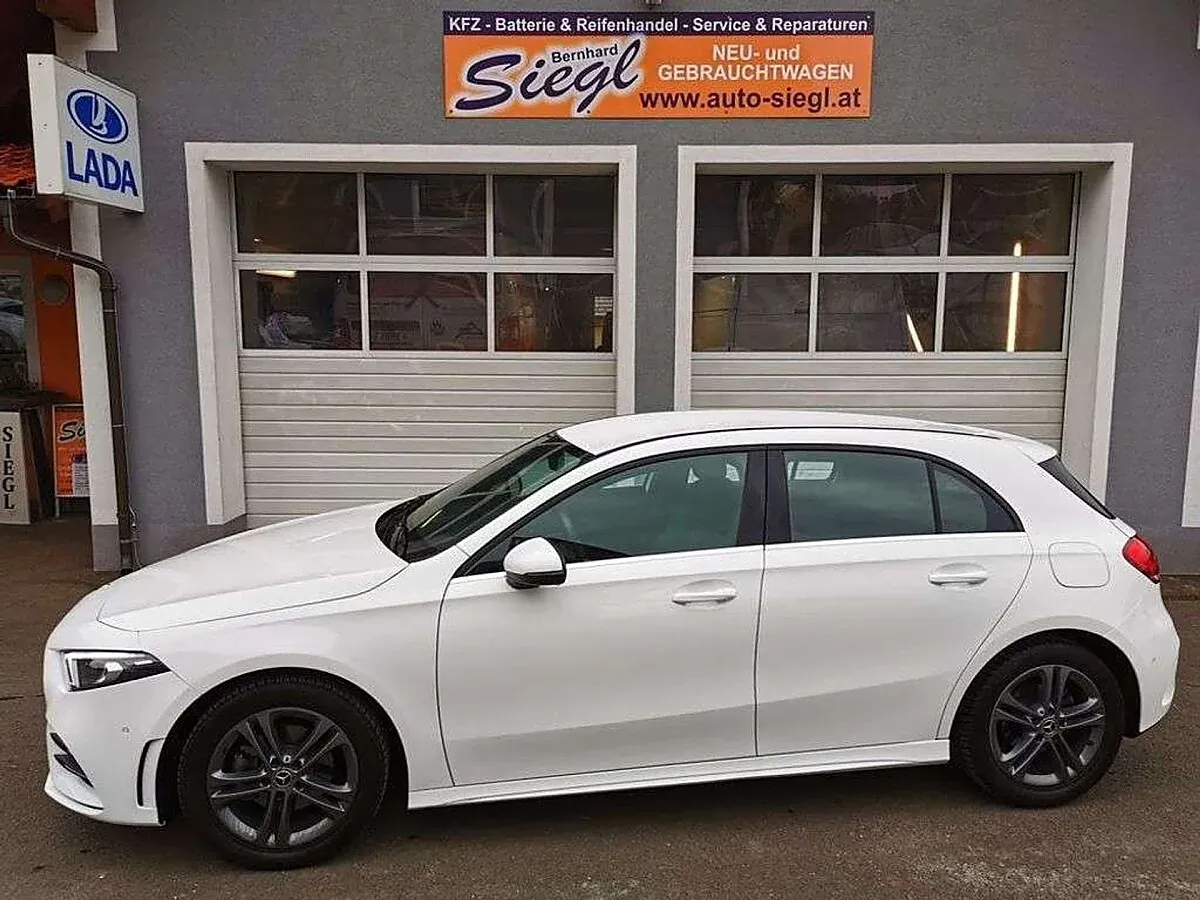 Mercedes-Benz A-Class 2018 photo 2