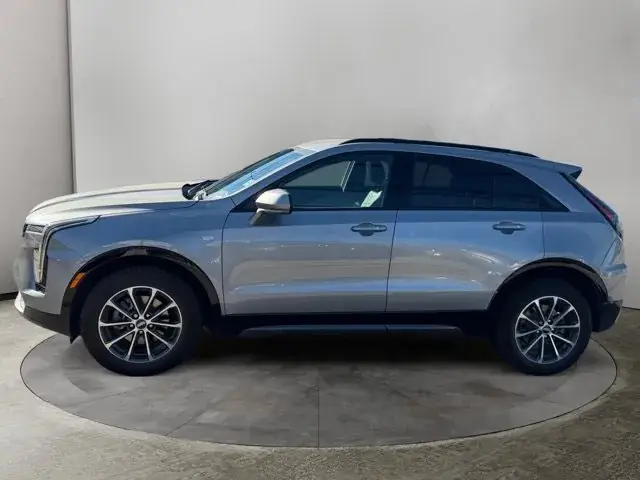 Cadillac Xt4 2024 photo 2