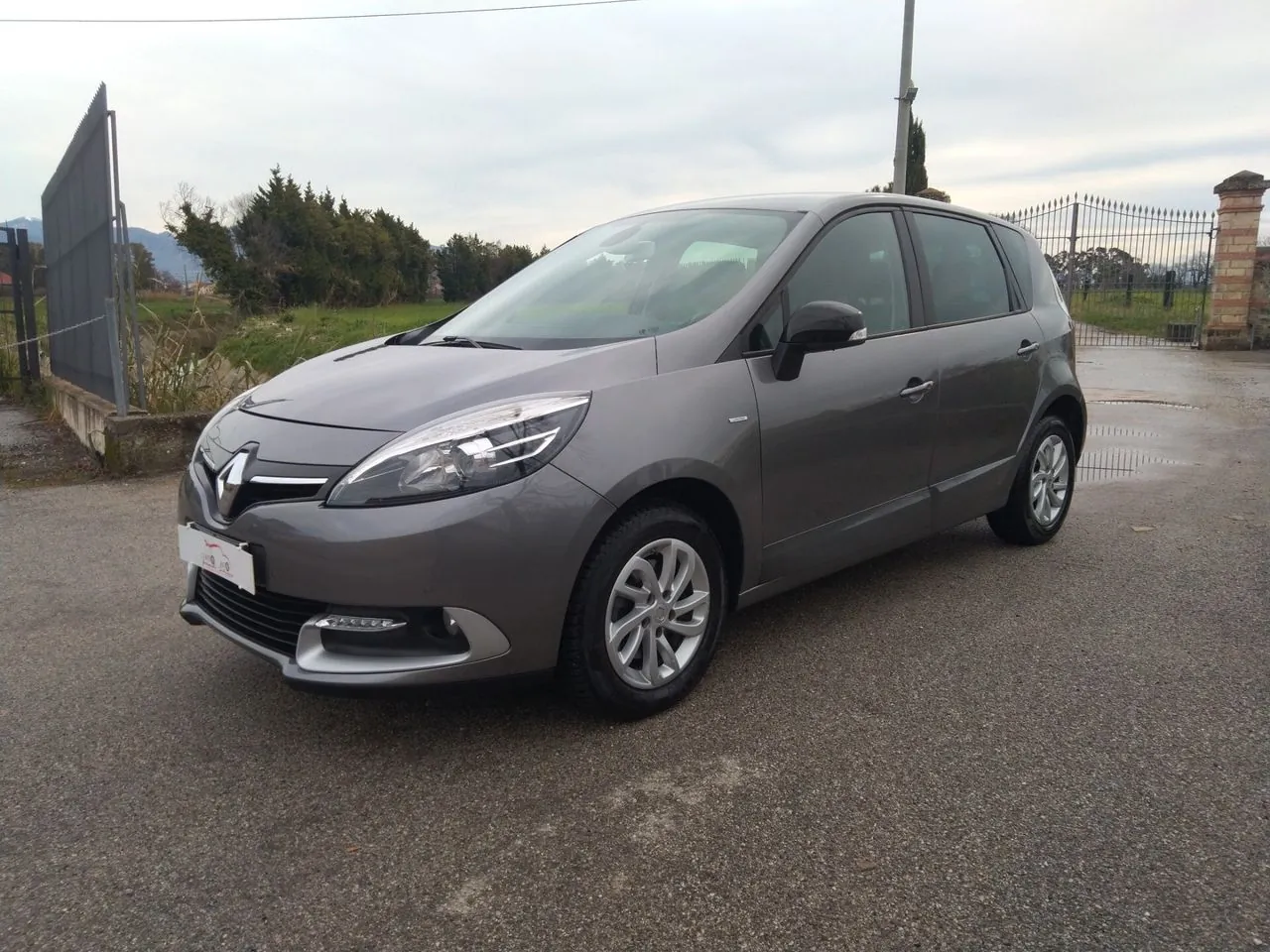 Renault Scenic 2016 photo 3