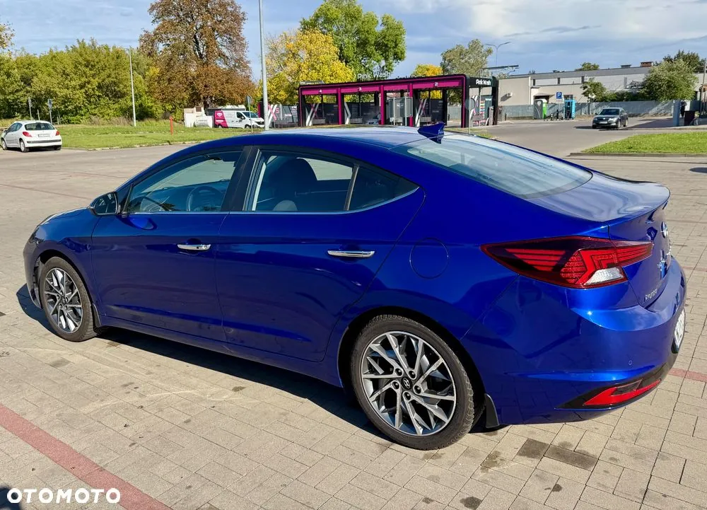Hyundai Elantra 2019 photo 4