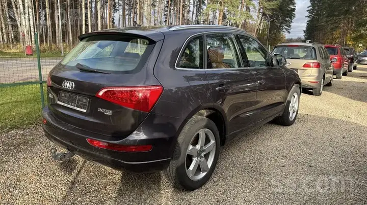Audi Q5 2009 photo 2