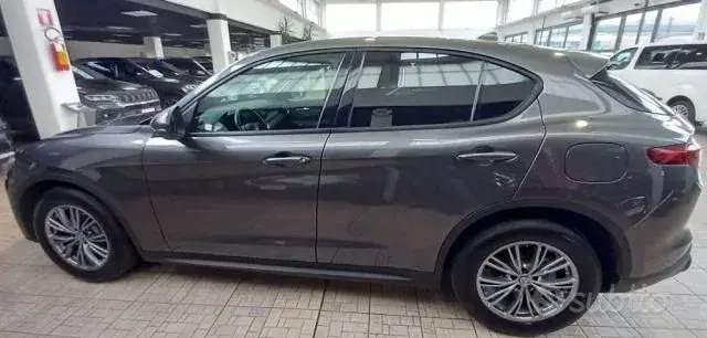 Alfa Romeo Stelvio 2022 photo 4