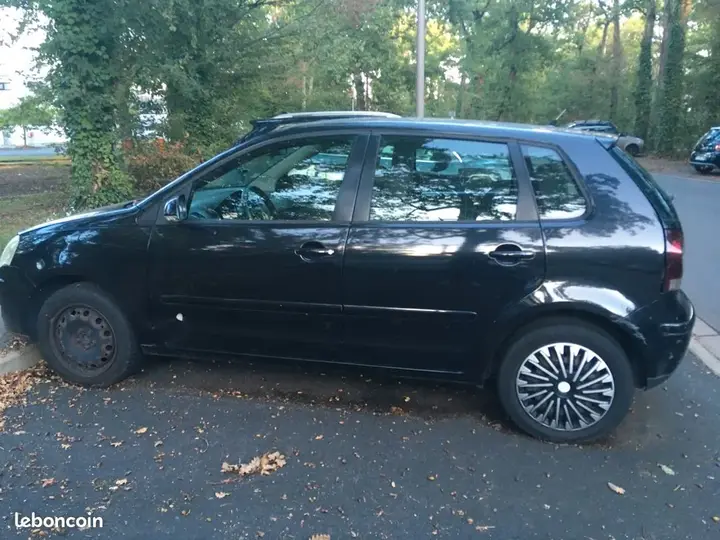Volkswagen Polo 2005 photo 2