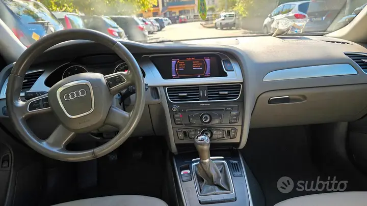 Audi A4 2009 photo 5