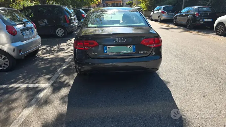 Audi A4 2009 photo 3