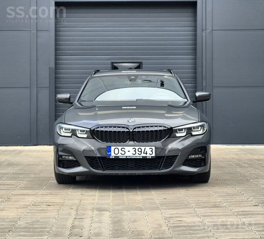BMW 320