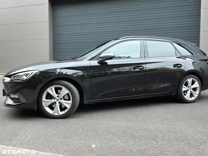 Seat Leon 2021 photo 2
