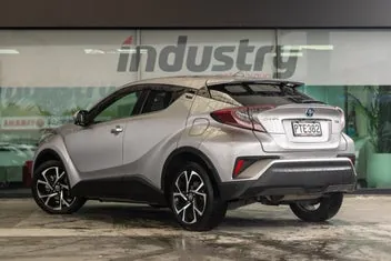 Toyota C-Hr 2019 photo 3
