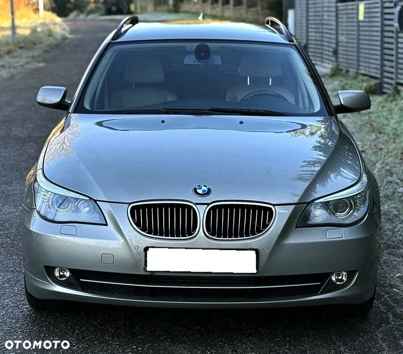 BMW 5 Series 2009 photo 5
