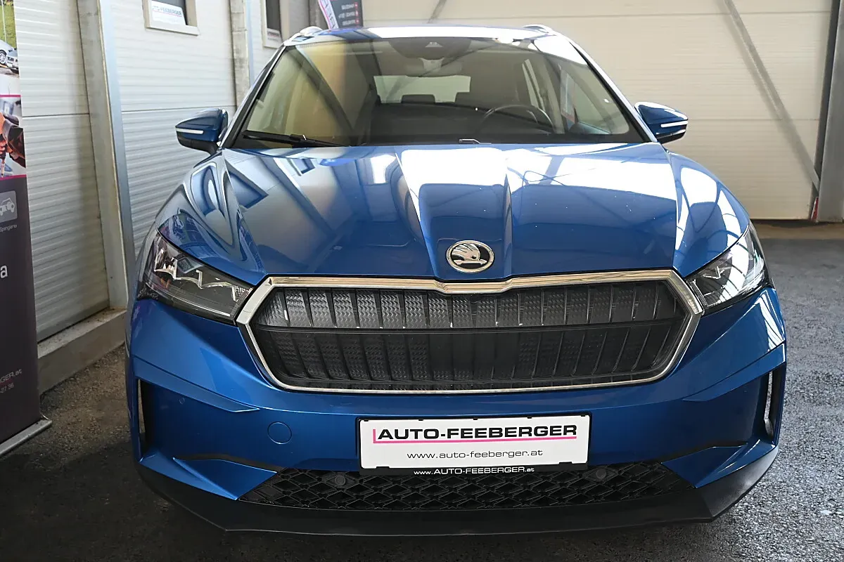 Skoda Enyaq 2023 photo 3