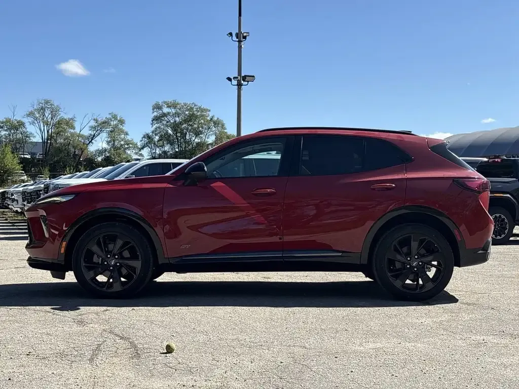 Buick Envision 2026 photo 5
