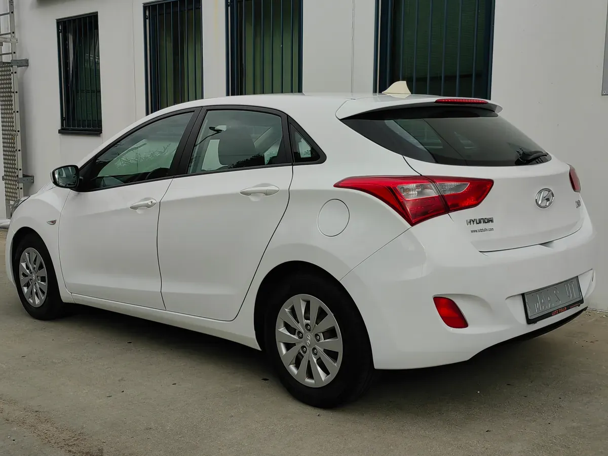 Hyundai I30 2017 photo 2