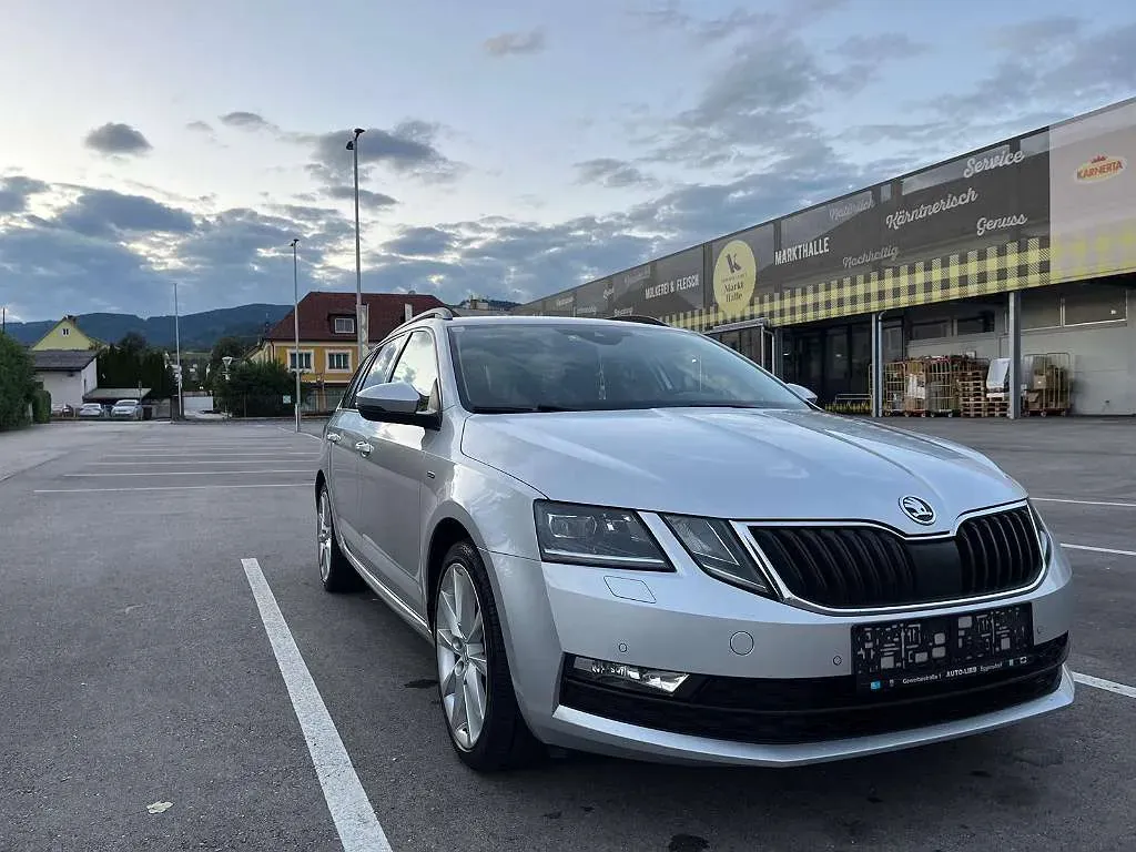 Skoda Octavia 2018 photo 2
