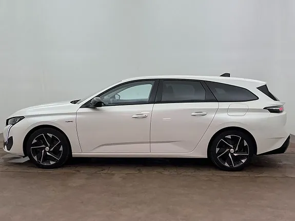 Peugeot 308 2022 photo 3