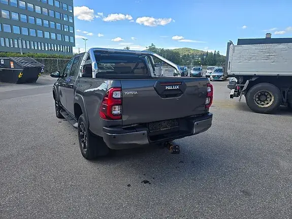 Toyota Hilux 2022 photo 4