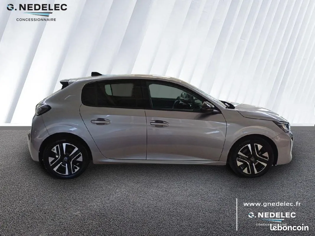 Peugeot 208 2025 photo 4