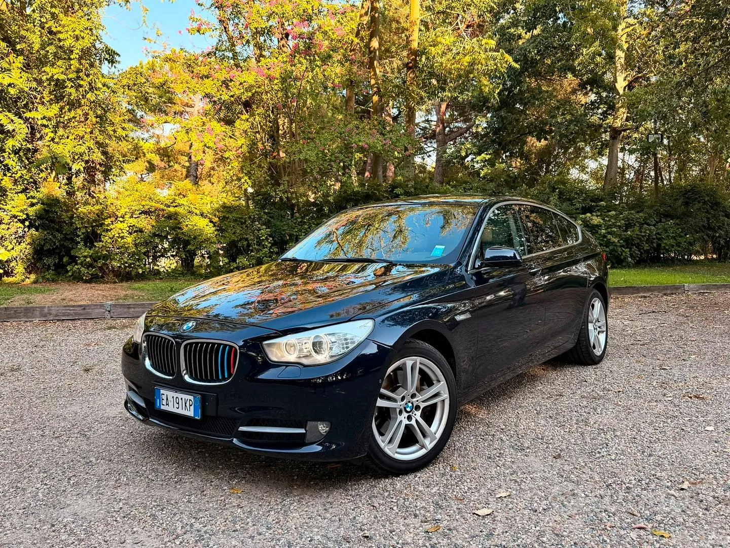 BMW 530D 2011 photo 2