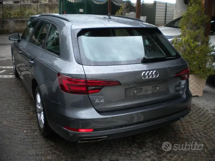 Audi A4 Avant 2019 photo 4