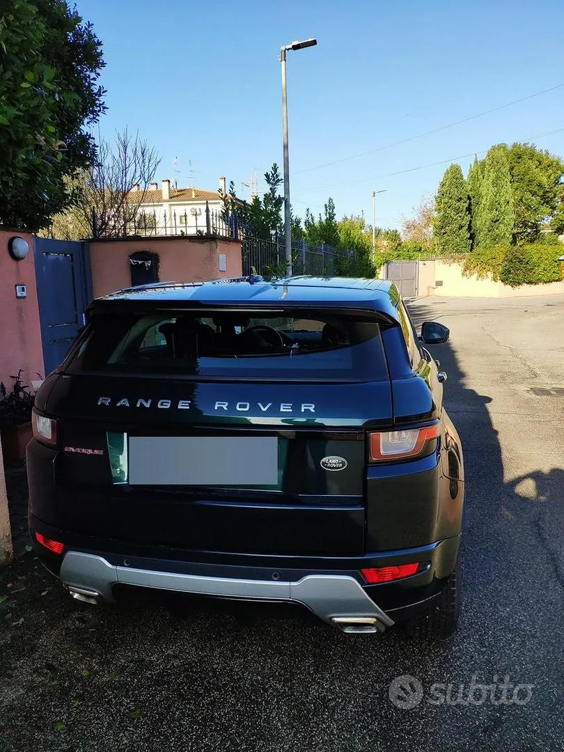 Land Rover Range Rover Evoque 2016 photo 2