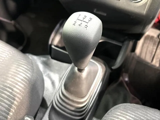 Hundai Janbo Extra 5-Speed Mission 2023 photo 3