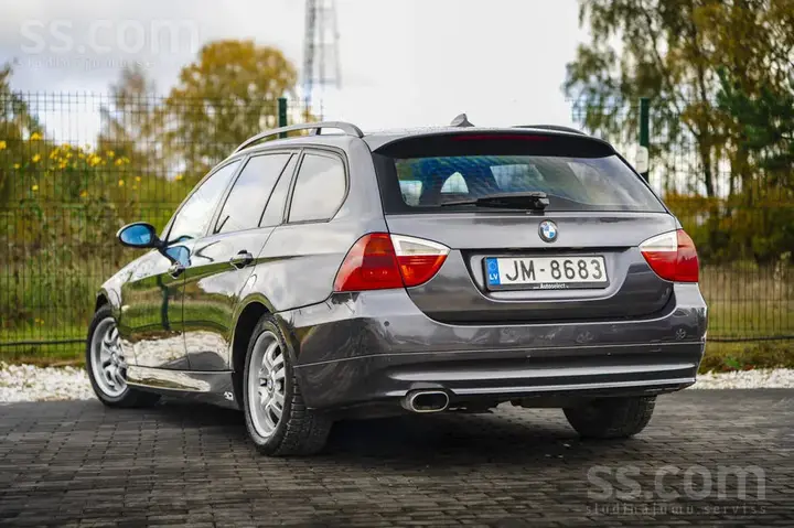 BMW 320 2005 photo 4