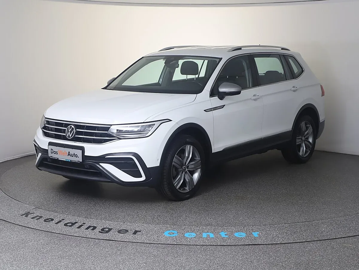 Volkswagen Tiguan 2023 photo 2