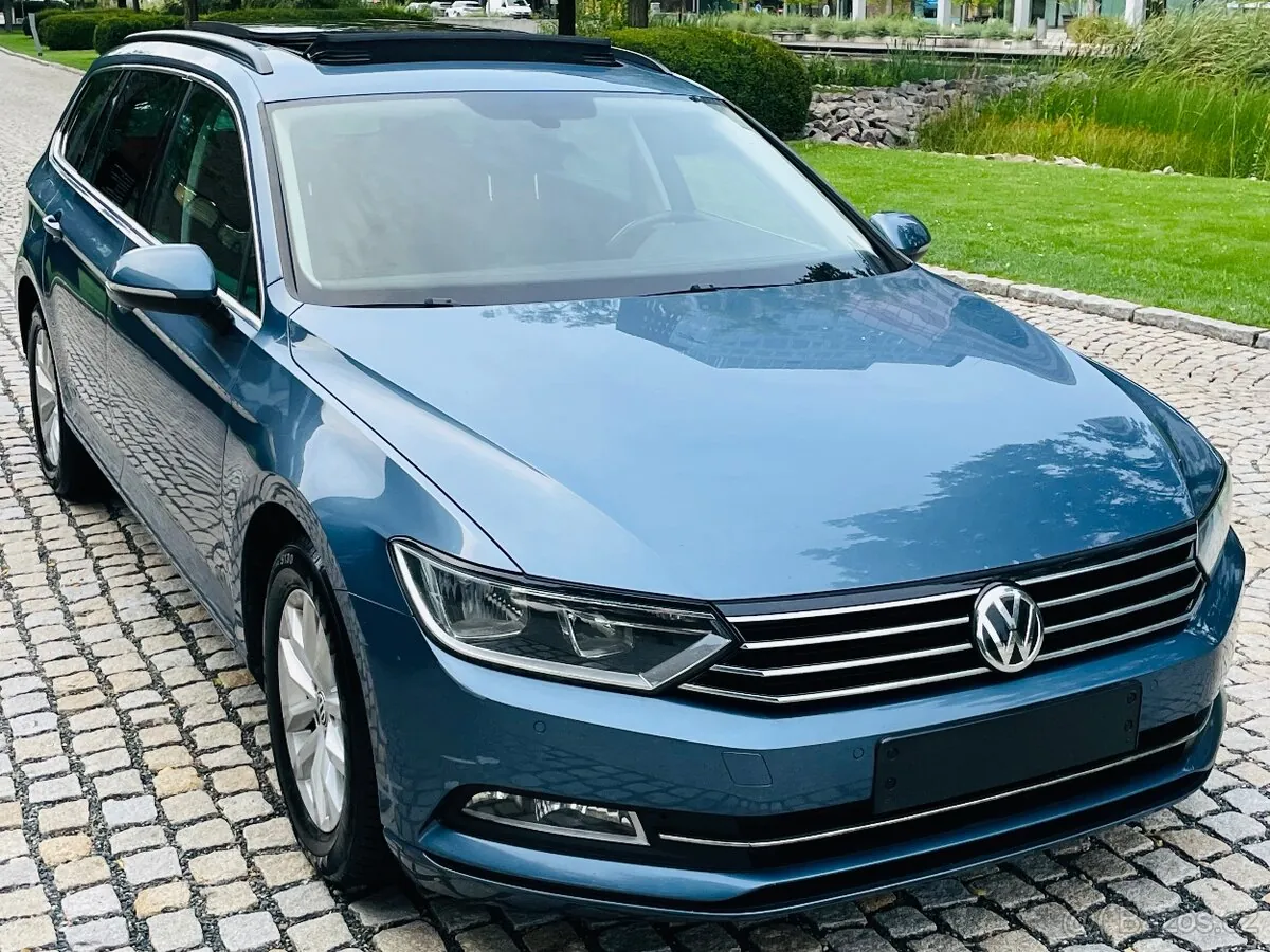 Volkswagen Passat 2023 photo 4