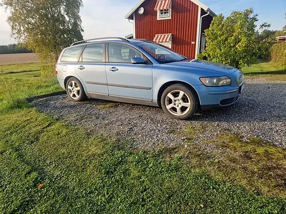 Volvo V50 2005 photo 2