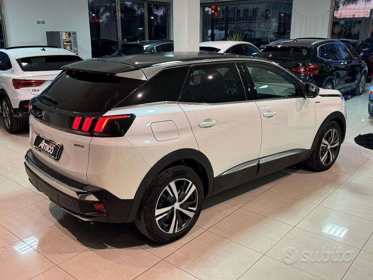 Peugeot 3008 2019 photo 5