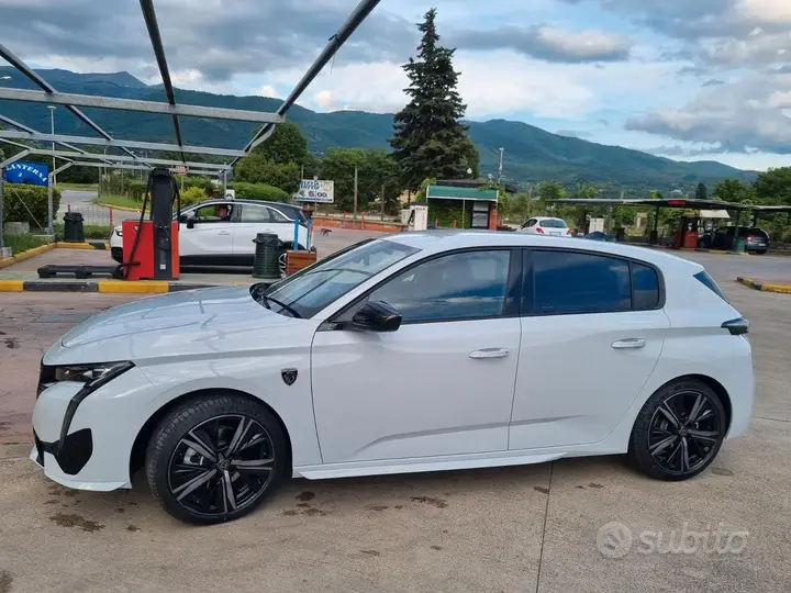 Peugeot 308 2024 photo 3