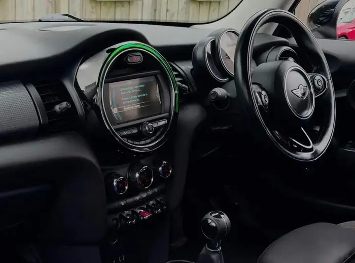 Mini Cooper 2015 photo 3