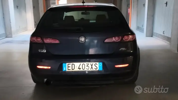 Alfa Romeo 159 2010 photo 2