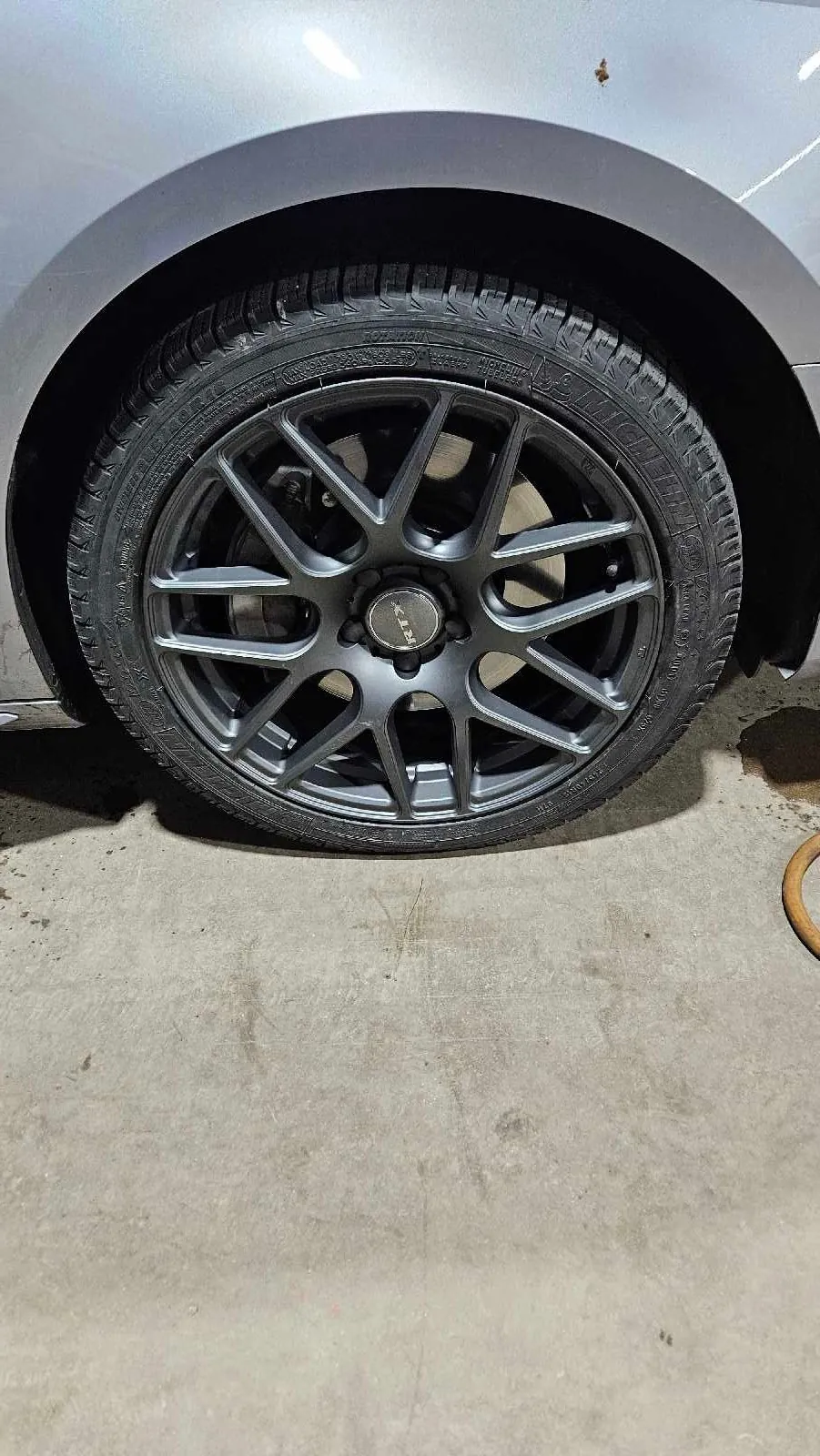 Audi A4 2018 photo 4