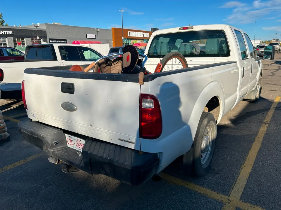 Ford F250 2012 photo 4