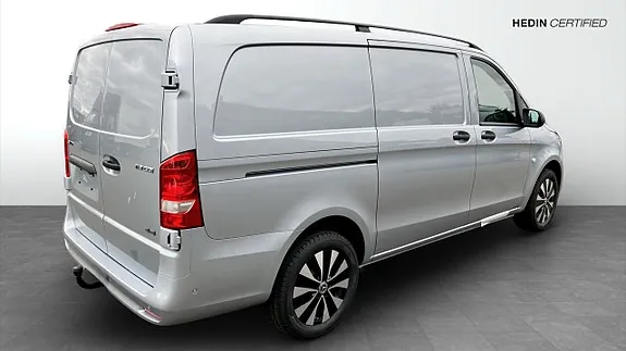 Mercedes-Benz Vito 119 2024 photo 2