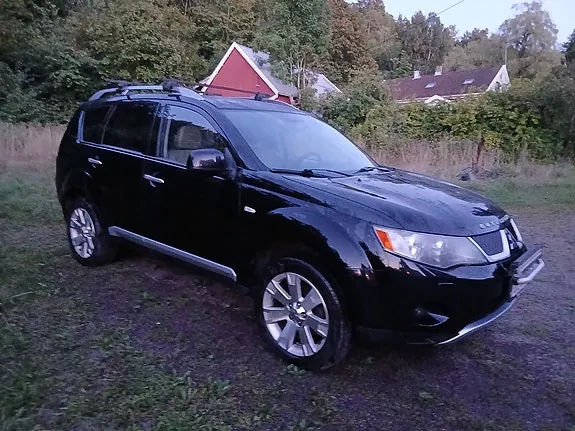 Mitsubishi Outlander 2008 photo 2