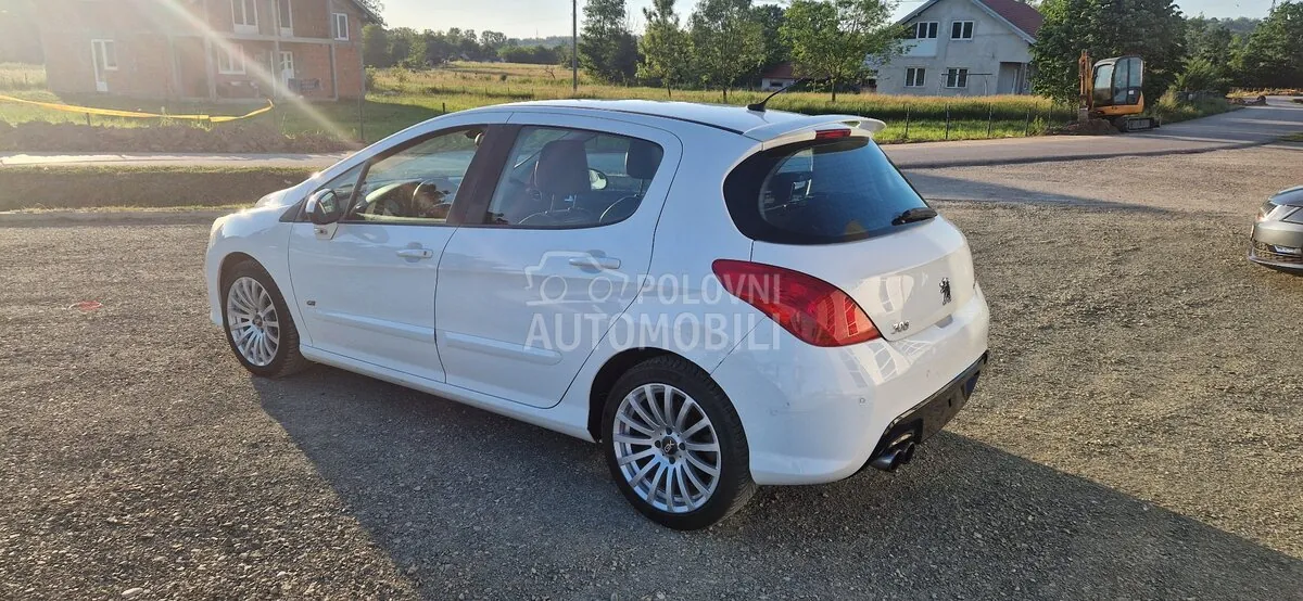 Peugeot 308 2010 photo 3