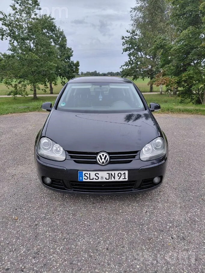 Volkswagen Golf 2004 photo 2
