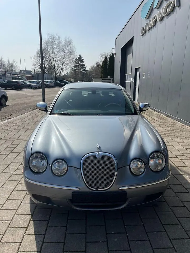 Jaguar S-Type