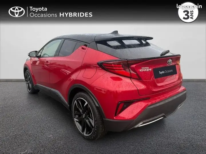 Toyota C-Hr 2022 photo 2