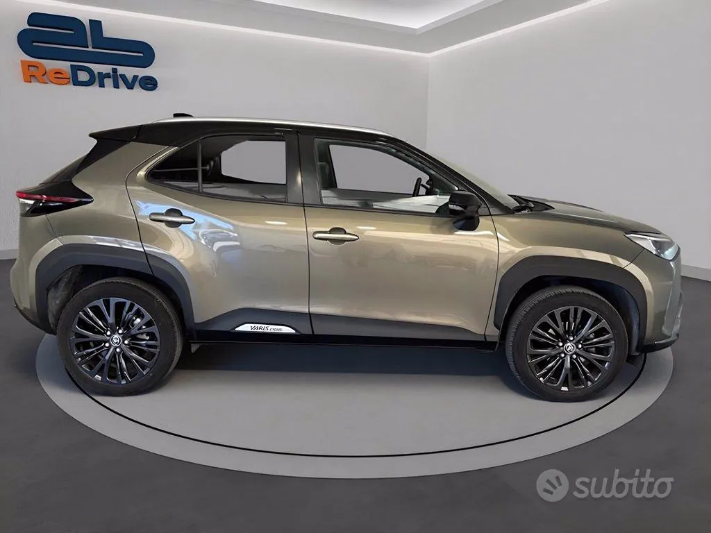 Toyota Yaris Cross 2022 photo 3
